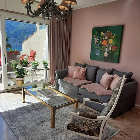 Apartament With Panoramic View & Terrace In Pino, Maggiore - Casa Roccia No 5 Pino Lago Maggiore