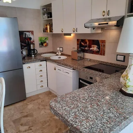 Luxus-fewo In Pino - Casa Roccia Appartement *